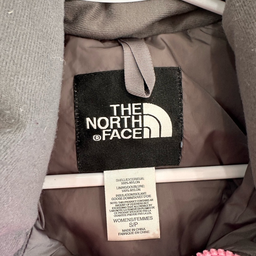 The North Face Nuptse 700 Down Puffer Vest Pink Womens Small S/P Goose Down Fill - Picture 7 of 7